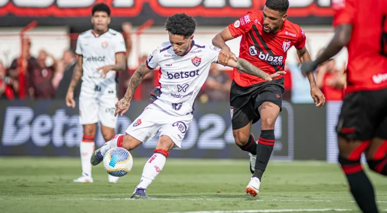 Vitoria-ve-chance-de-rebaixamento-diminuir-apos-tr0128708800202409150953-ScaleDownProportional