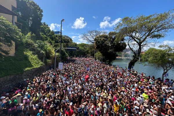 'Volta no Dique' reune multidão em 7ª edição