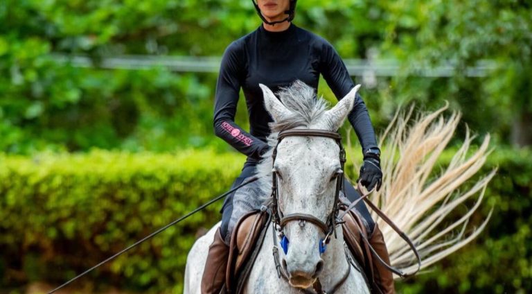 Estação Pet discute Hipismo com tricampeã brasileira