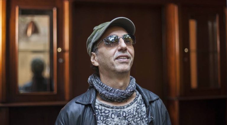 Zeca-Baleiro_credito-foto-Silvia-Zamboni_141
