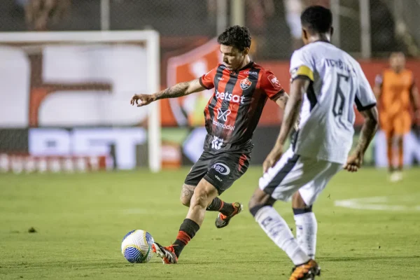 Zeca-esta-de-saida-do-Vitoria-saiba-possivel-desti0127182300202405240948-ScaleDownProportional