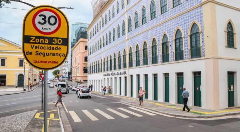 Zona-30_COMERCIO_Fot-Bruno-Concha_Secom_Pms-14-1024x683