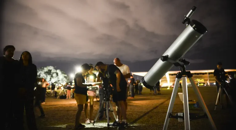 astronomia_na_praca_mcajr_abr_0705223864_0