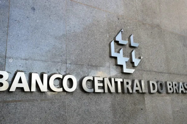 banco_central_mcajr_abr_0104222276