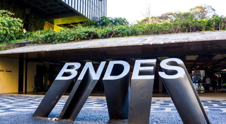 bndes-nomeia-quatro-novos-membros-1674228309975_v2_900x506