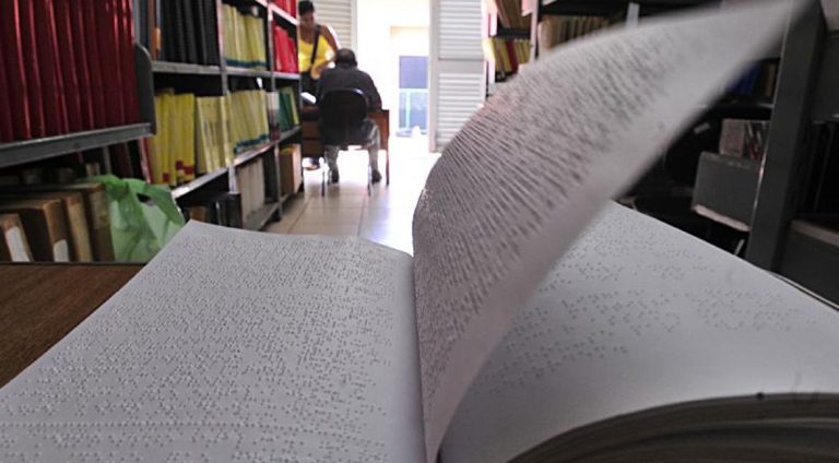 braille