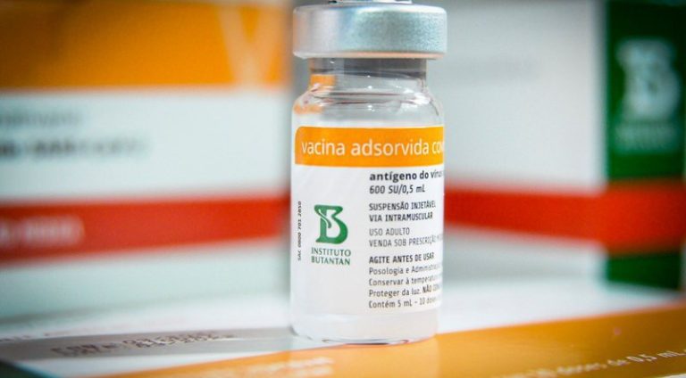 coronavac_widelg (1)