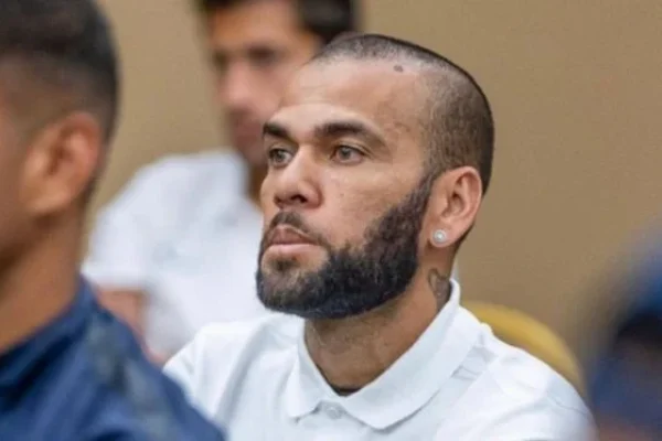 daniel-alves-esta-preso-na-espanha-2047014-article