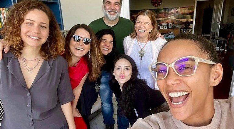 empreguetesfilme_alo_alo_bahia