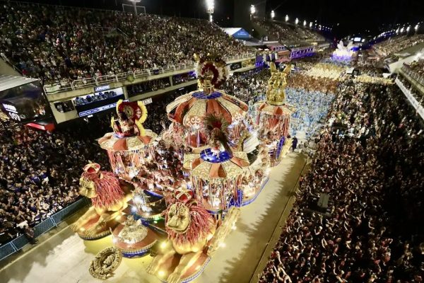 escoladesamba_rio_alexferro_riotur