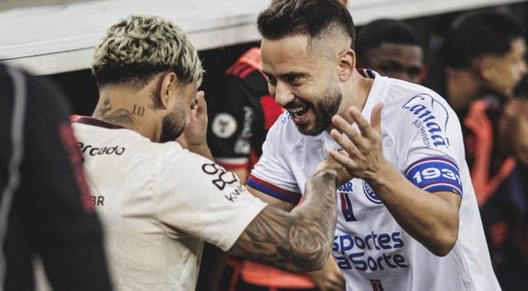 gabigol-everton-ribeiro-768x543