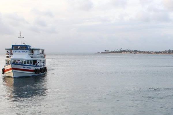 lancha-travessia-mar-grande-salvador-astramab-baia-de-todos-os-santos