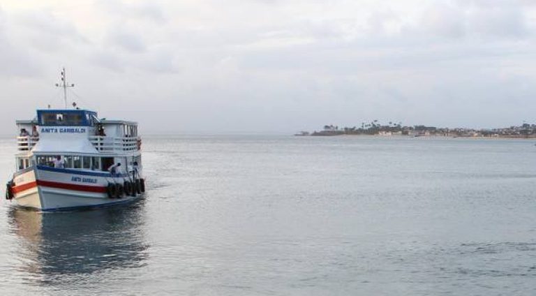 lancha-travessia-mar-grande-salvador-astramab-baia-de-todos-os-santos
