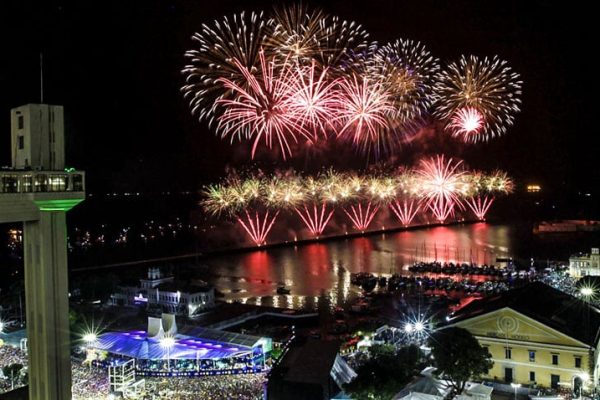 reveillon_salvador_foto_arisson_marinho_correio