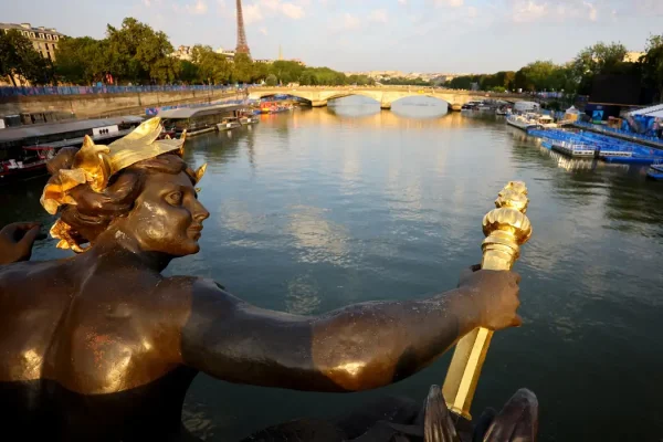 rio_sena-triatlo_adiado_paris