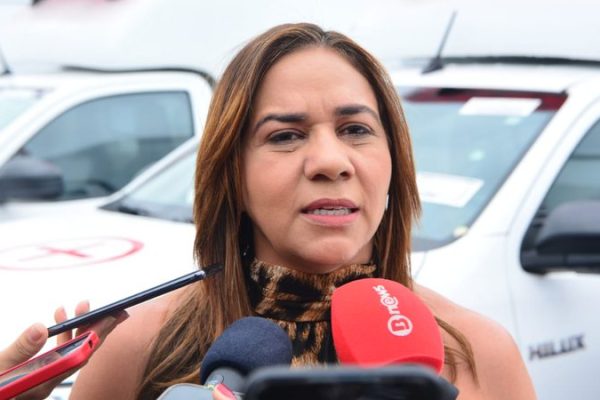 roberta_santana_secretaria_saude_bahia_joilson_cesar_bnews_widelg