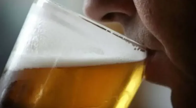 size_960_16_9_beber-cerveja7