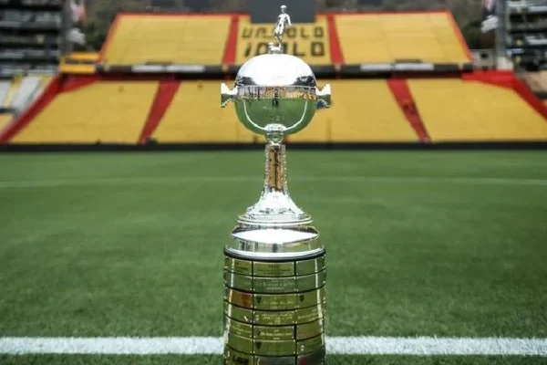 taca-da-copa-libertadores--2529671-article (2)