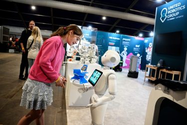 thumbnail_RoboCup-Foto-Divulgacao-1-1400x933