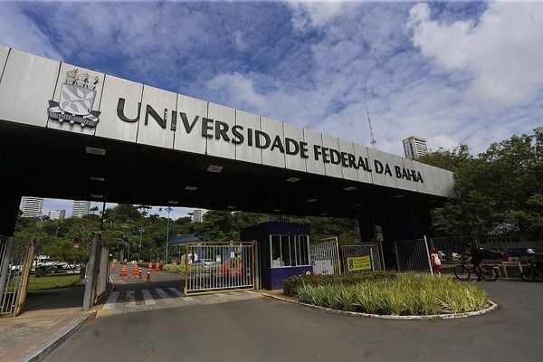 ufbaMARINASILVACORREIO