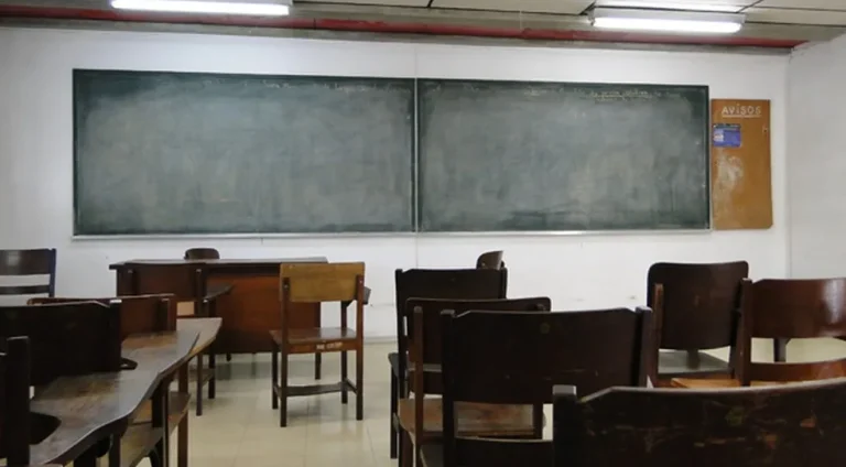 Pé-de-Meia 'universitário' focará em alunos das federais