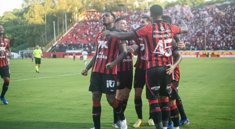 vitoria-2x0-sao-paulo---11-rodada-serie-a-3226677-article