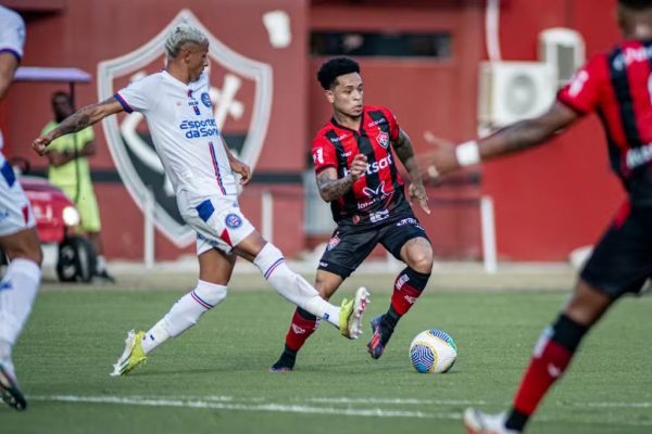 vitoria-x-bahia-matheusinho-1024x683