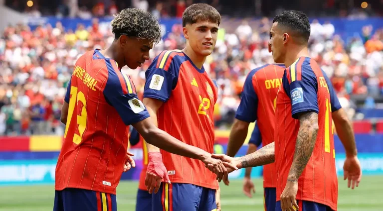yamal_porro_e_cubarsi_espanha_copa_2026